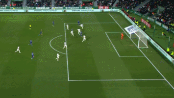 一场2-0让西甲争冠格局大乱，大黑马豪取6连胜，只落后皇马1分